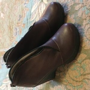 Jambu Maroon Indigo Zipper Detail Bootie Sz 8.5